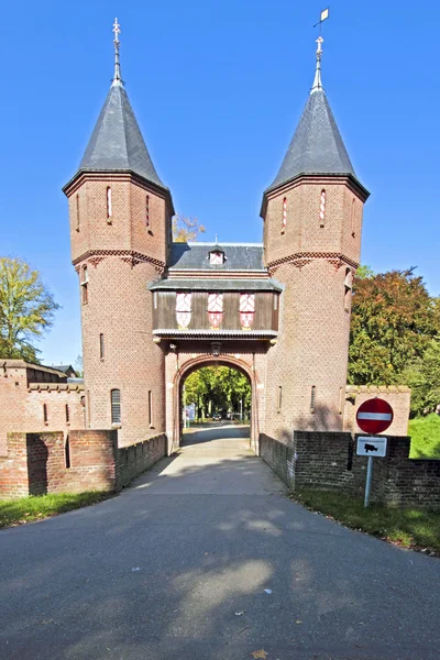 Castelo medieval 'De Haar' nos Países Baixos — Fotografia de Stock