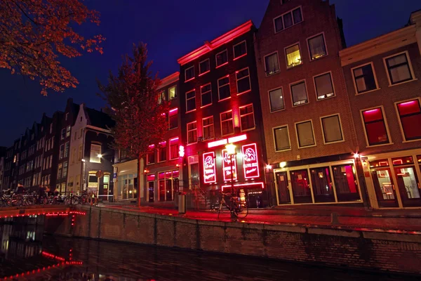 Dzielnica czerwonych latarni w Amsterdamie, Holandia — Zdjęcie stockowe