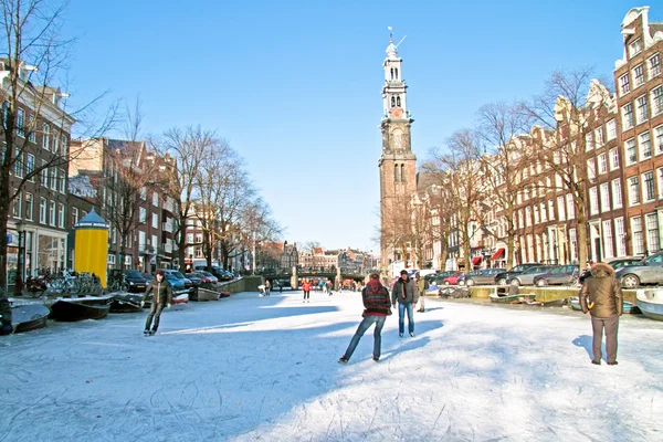Amesterdão nevado nos Países Baixos — Fotografia de Stock