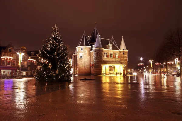 Natale ad Amsterdam al Nieuwmarkt nei Paesi Bassi da n — Foto Stock