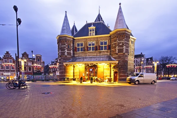 De Waag building in Amsterdam the Netherlands at twilight — Stock Photo, Image