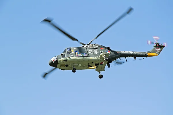 ROTTERDAM, NETHERLANDS - SEPTEMBER 09: Army helicopter is flying — Stock Photo, Image