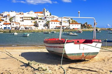 ferragudo Portekiz üzerinden liman