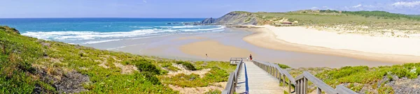 Panorama från amoreira beach i algarve portugal — Stockfoto
