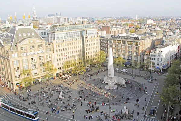 Damsquare em Amsterdã Países Baixos — Fotografia de Stock