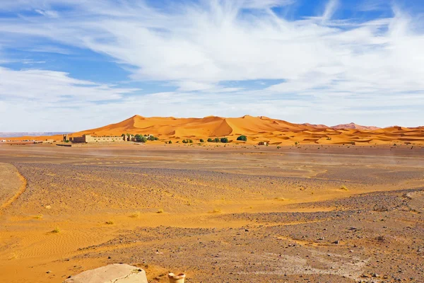 Hostel in de woestijn van erg chebbi in Marokko Afrika — Stockfoto