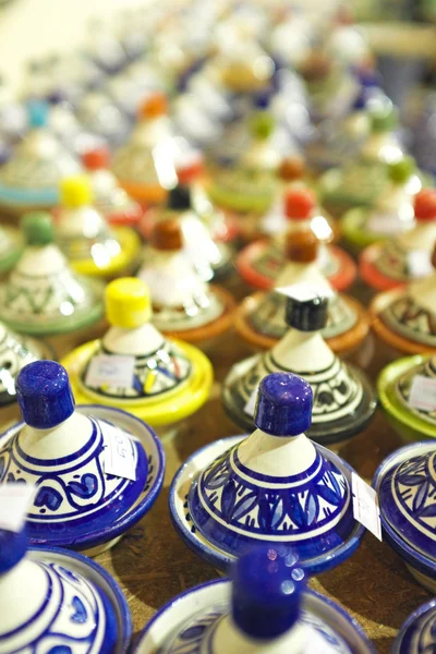 Tagines pot no mercado, Marrocos — Fotografia de Stock