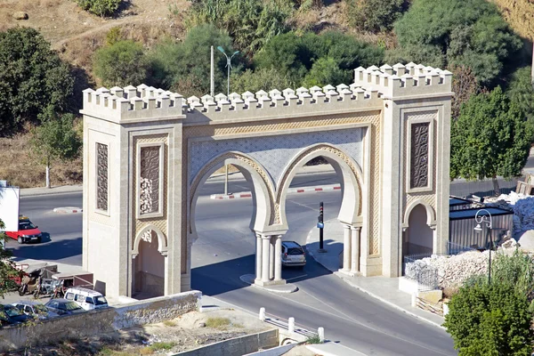 Bab boujelud poort naar de oude medina van fes, Marokko, Afrika — Stockfoto