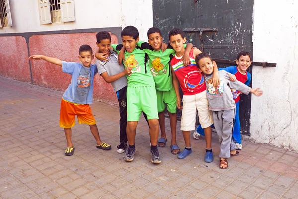 RABAT, MOROCCO - October 15 2013 : Kids in the streets on Eid al — Stock Photo, Image