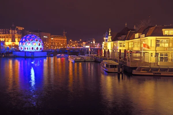Amsterdam nocą — Zdjęcie stockowe