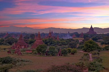 Bagan, Myanmar 'daki antik tapınaklar
