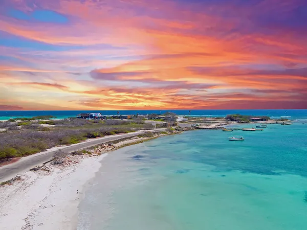 Flyg Från Rodgers Strand Aruba Karibiska Havet Vid Solnedgången — Stockfoto