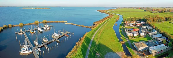 Панорама Воздуха Маленькой Гавани Кемпинга Tjeukemeer Фрисландии Нидерланды — стоковое фото