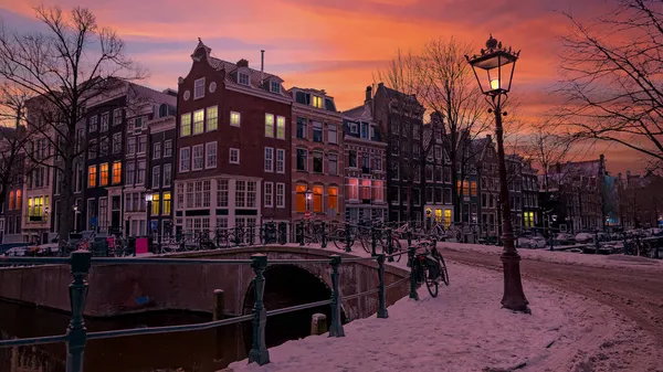Сцена Міста Сніжного Амстердама Нідерланди — стокове фото