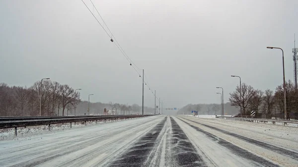 Conducir Una Tormenta Nieve Autopista Cerca Ámsterdam Los Países Bajos —  Fotos de Stock