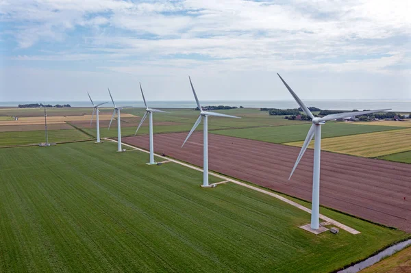 Aeronaves Turbinas Eólicas Zona Rural Ijsselmeer Nos Países Baixos — Fotografia de Stock