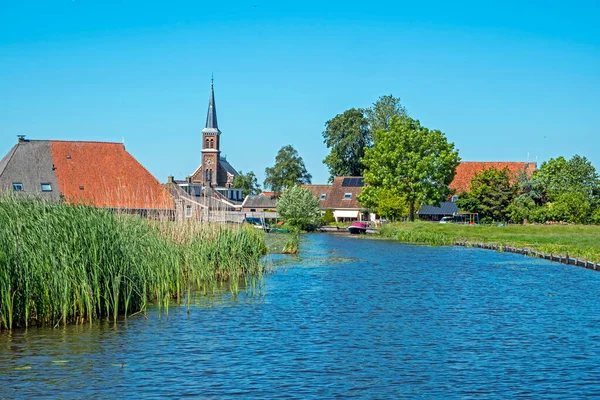 Rejs Przez Tradycyjną Wioskę Warten Friesland Holandii — Zdjęcie stockowe