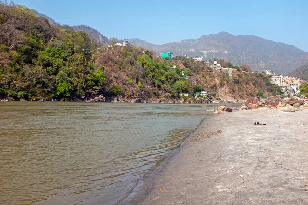 Orilla Del Río Sagrado Ganga Cerca Rishikesh India Asia — Foto de Stock