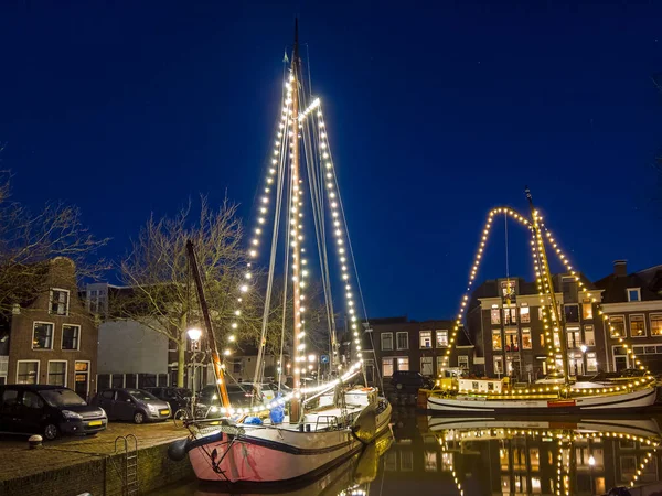 Cidade Cênica Harlingen Noite Holanda Tempo Natal — Fotografia de Stock