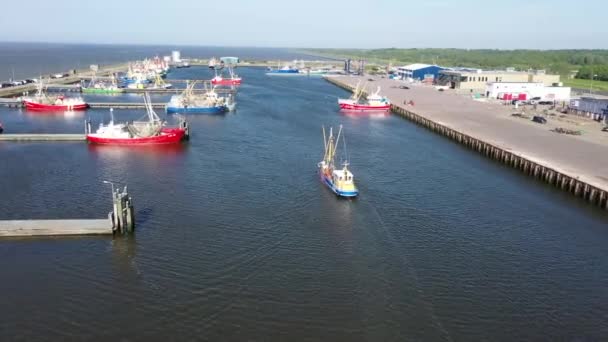 Aerial Fishing Boats Harbor Lauwersoog Netherlands — Vídeo de stock