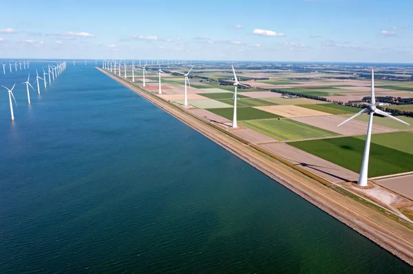 Aeronaves Partir Turbinas Eólicas Ijsselmeer Frísia Nos Países Baixos — Fotografia de Stock