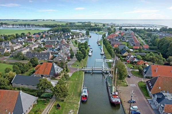 Antena Tradycyjnego Miasta Stavoren Ijsselmeer Holandii — Zdjęcie stockowe