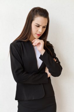 stres veya negatif duygu ile kadın iş yürütme düşünme