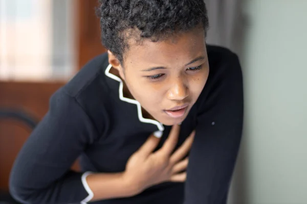Чёрной Женщины Воспаление Сердца Сердечный Приступ — стоковое фото