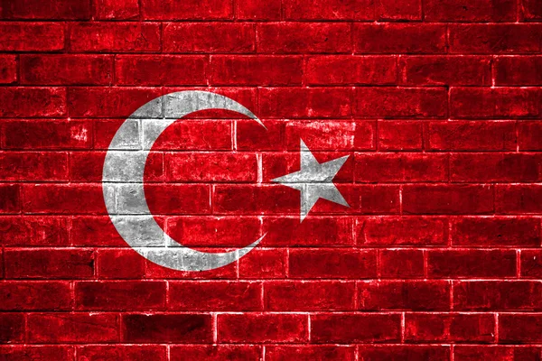 벽돌 벽에 터키 국기 — 스톡 사진