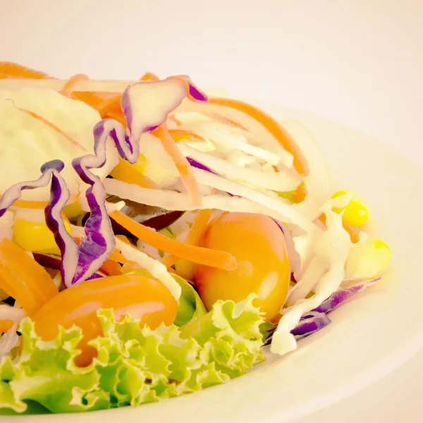 Comida Salada estilo retro vintage velho — Fotografia de Stock