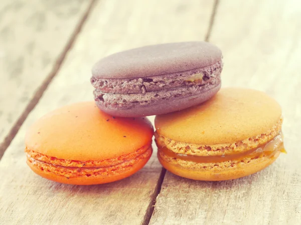 Macarons francesi dolci e colorati stile retrò-vintage — Foto Stock