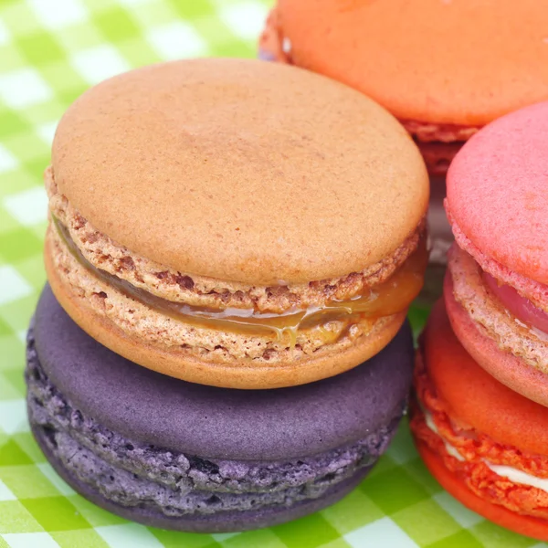 Macaroni francesi dolci e colorati — Foto Stock