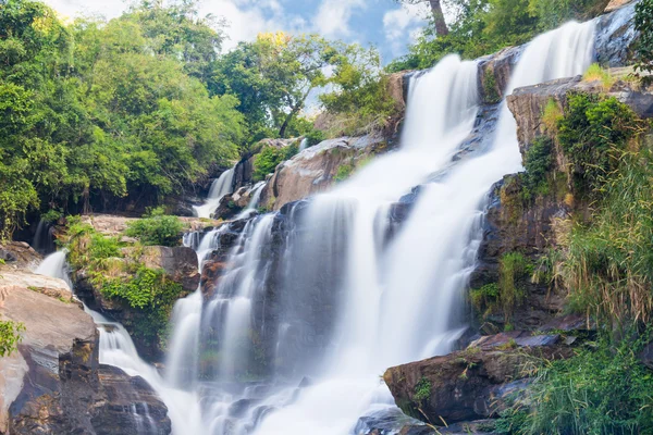 Mae-klang waterfall — Stock Photo, Image