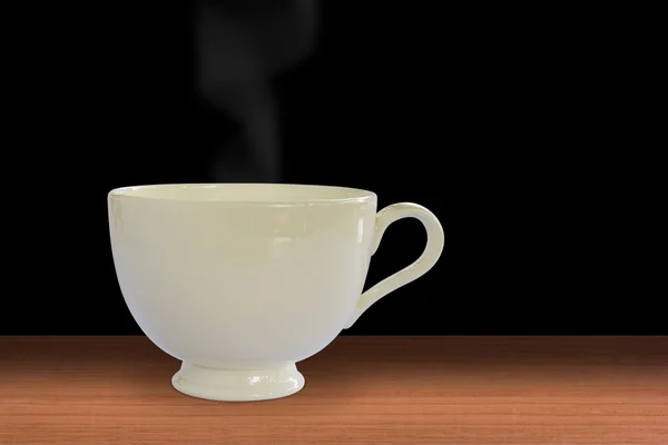 Eine Tasse heißen, dampfenden Kaffee oder Tee — Stockfoto