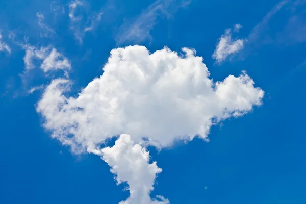 White cloud in blue sky — Stock Photo, Image