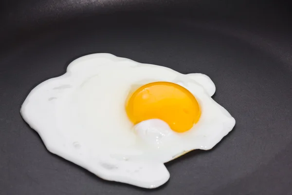 单面煎的鸡蛋 — 图库照片