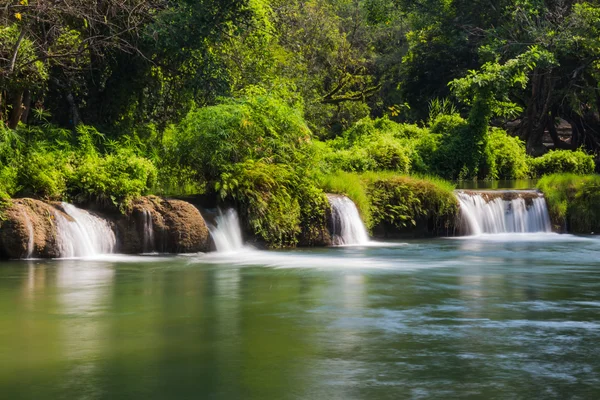 Waterfall in Thailand — Stock Photo, Image