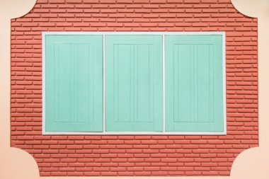 Deniz mavisi ahşap pencere