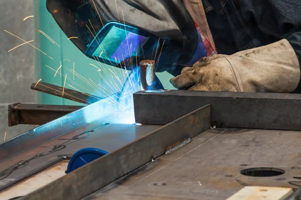 Metal welding — Stock Photo, Image