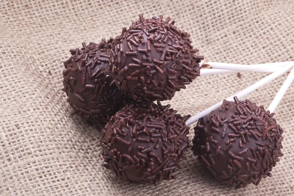 초콜릿 sprincled cakepops — 스톡 사진