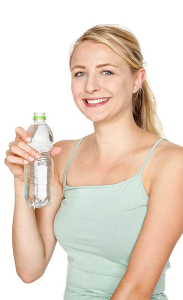 Mulher bebendo água após o esporte — Fotografia de Stock