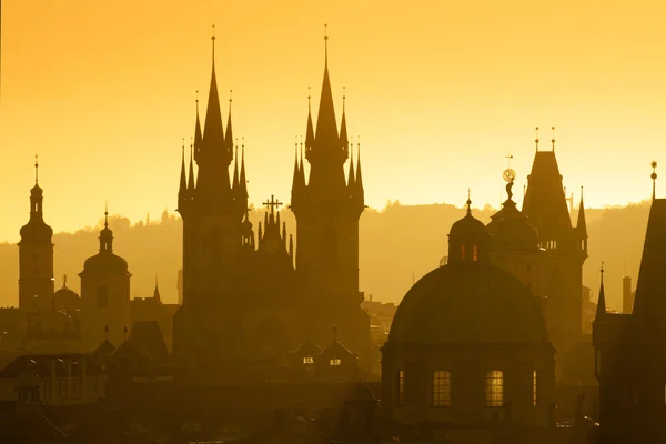 Prag - spiror i gamla stan — Stockfoto