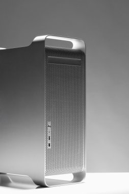 Kişisel masaüstü bilgisayar.