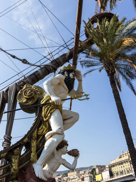 Figurehead of Neptune galleon — Stock Photo, Image