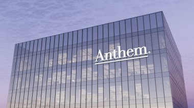 Indianapolis, ABD. 24 Ekim 2021. Sadece Editoryal Kullanım, 3D CGI. Camdan binanın tepesindeki Marş İmza Logosu. İş yeri Sigorta Finansal Hizmetler Şirketi Ofis Merkezi.