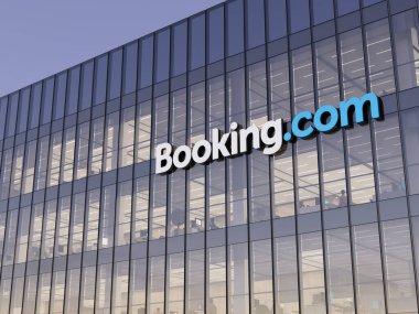 Amsterdam, Hollanda. 6 Kasım 2021, Sadece Editör Kullanımı, 3 boyutlu CGI. Holding Holding Amblem Üst Cam Binası 'nda rezervasyon. Ofis Binası 'ndaki İş Yeri Çevrimiçi Pazar Ev Kalıbı Kiralama Hizmeti Şirketi.