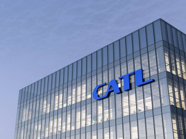 Ningde, Çin. 8 Temmuz 2021. Sadece Editoryal Kullanım, 3D CGI. CATL Holding İşaret Logosu Cam Binası. Çağdaş Amperex Teknoloji Enerji Depolama Şirketi Ofisi 'nin İş Yeri.