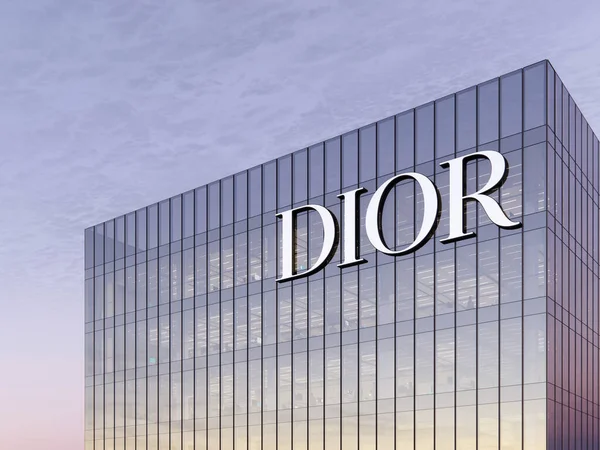 París Francia Enero 2022 Uso Editorial Solamente Cgi Dior Multinational Fotos de stock