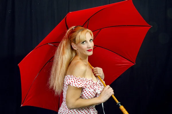 Femme Féminine avec Parapluie Rouge — Photo