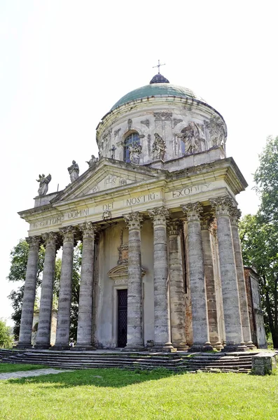 Roman Catholic church of the Exaltation of the Holy and St. Jose — Stock Photo, Image